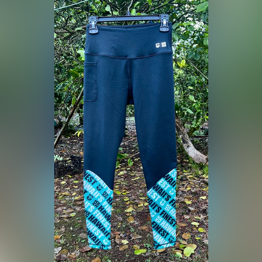 Hawaiis Finest Women’s Leggings, Size Medium, BNWOT